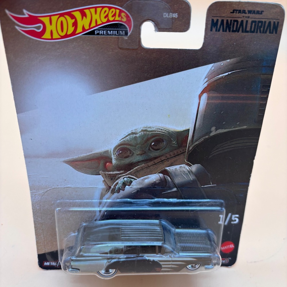Hot Wheels Premium Star Wars The Mandalorian 59 Chevy Delivery Real Riders HKC96